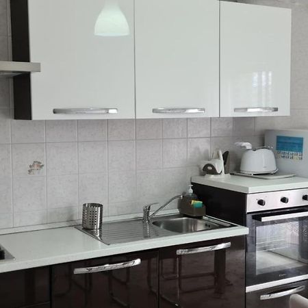 Jajo Apartament Lägenhet Brindisi Exteriör bild