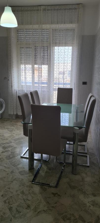Jajo Apartament Lägenhet Brindisi Exteriör bild